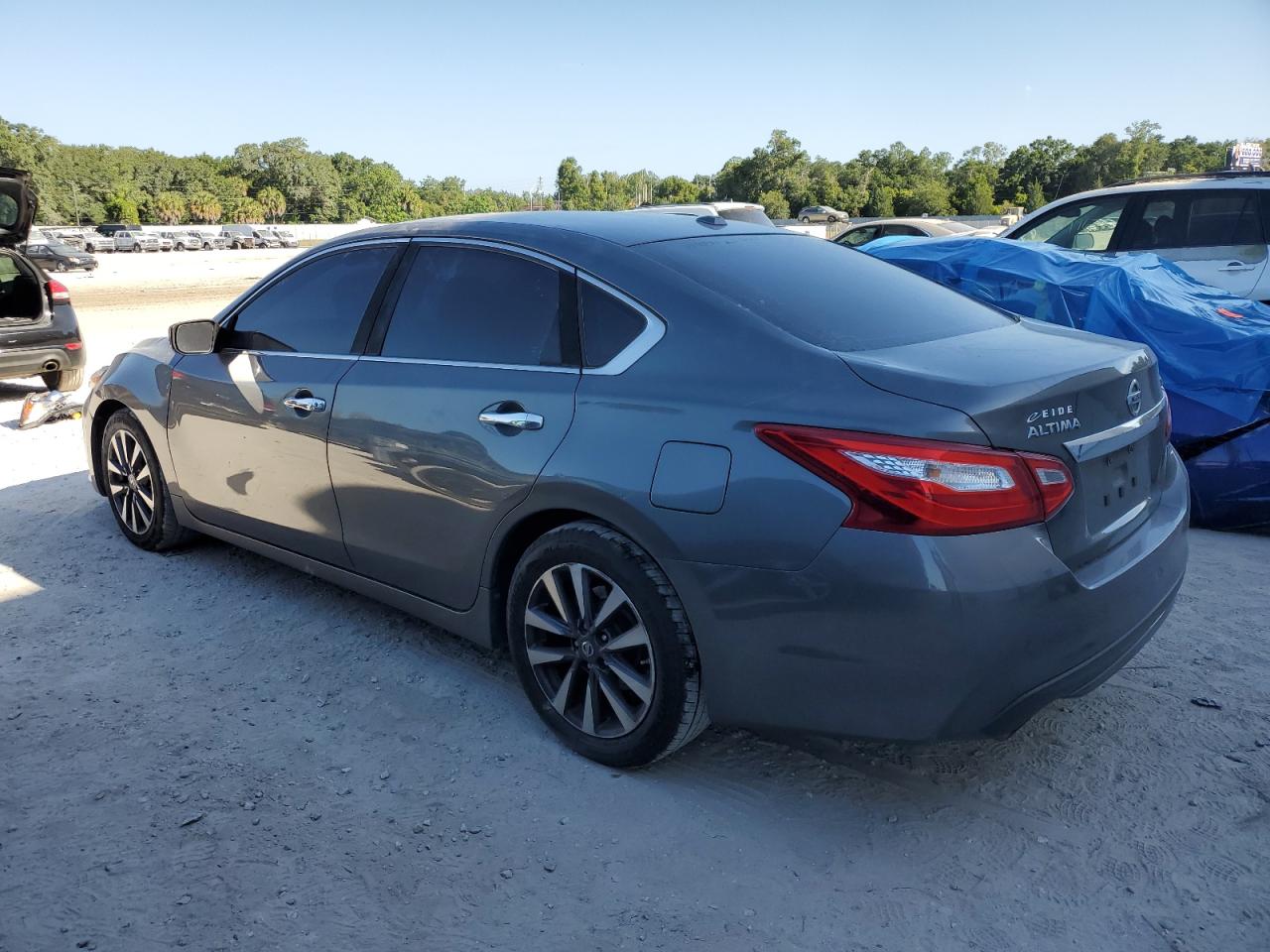 1N4AL3AP7HC156321 2017 Nissan Altima 2.5