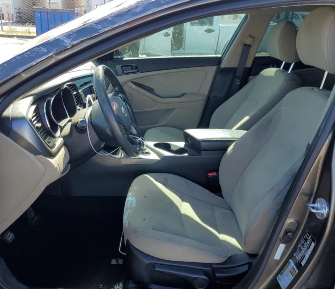 5XXGM4A72CG082242 2012 Kia Optima Lx