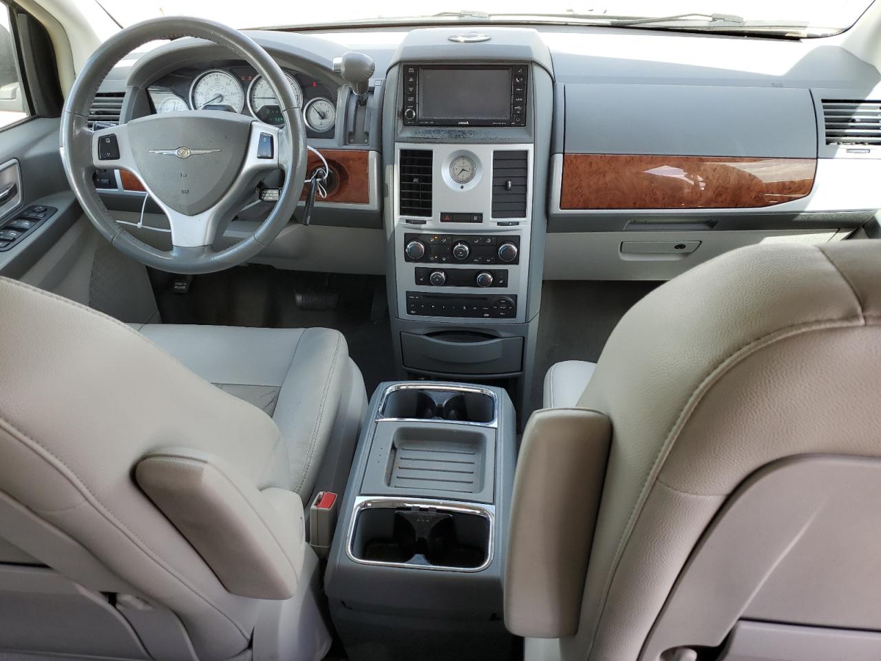 2A8HR54P68R820798 2008 Chrysler Town & Country Touring