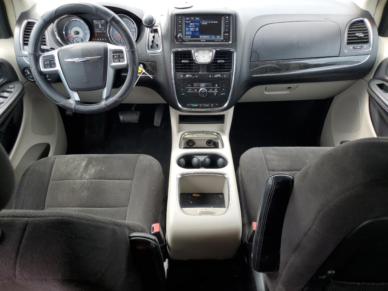 2C4RC1BG6DR664443 2013 Chrysler Town & Country Touring