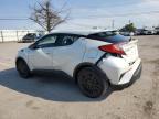 TOYOTA C-HR XLE снимка