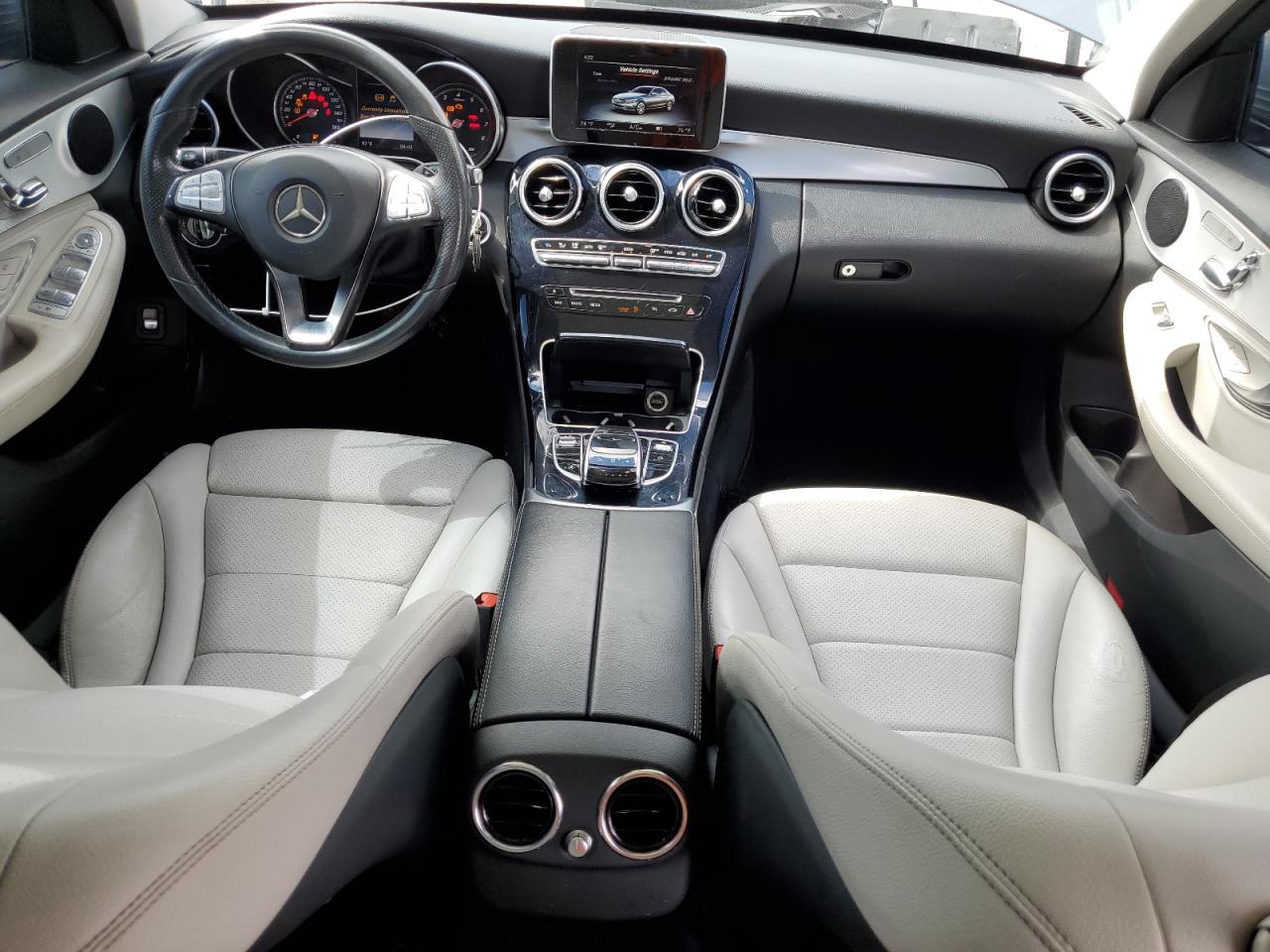 55SWF4JBXGU098884 2016 Mercedes-Benz C 300