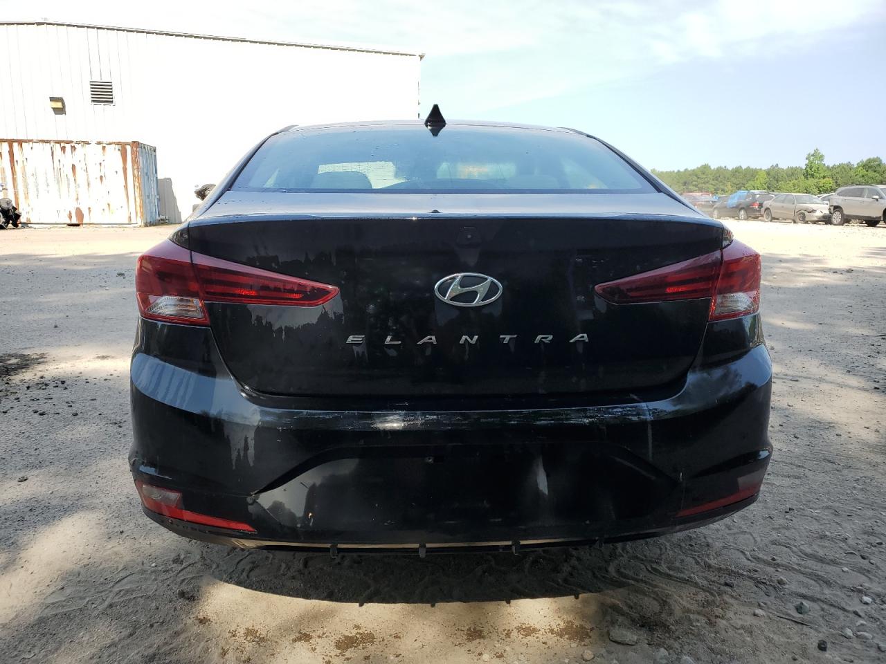 KMHD84LF2KU798803 2019 Hyundai Elantra Sel