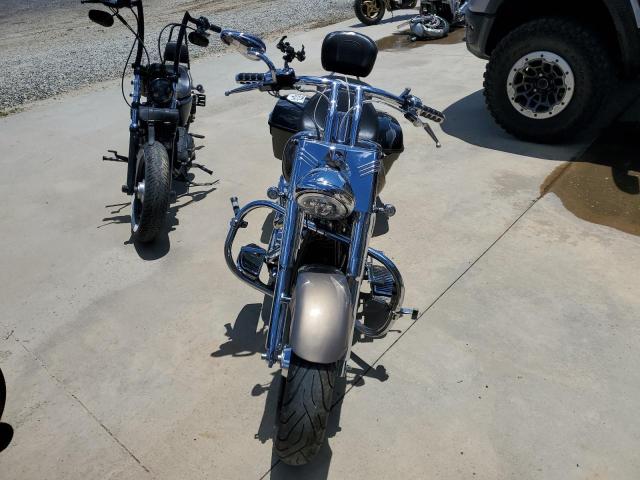 2004 HARLEY-DAVIDSON FLSTFI 1HD1BXB194Y075864