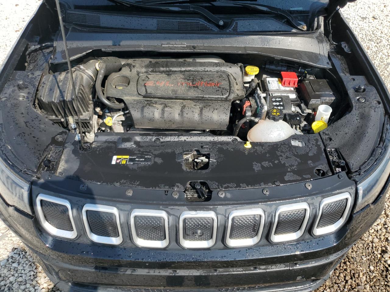 3C4NJCBB7NT137563 2022 Jeep Compass Latitude