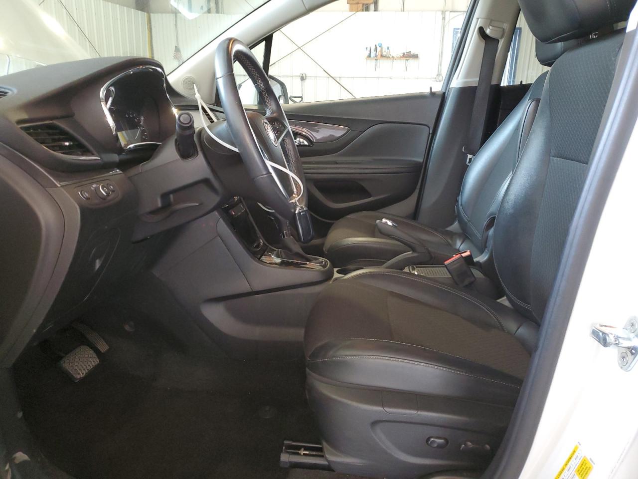 KL4CJ2SB3JB578484 2018 Buick Encore Sport Touring