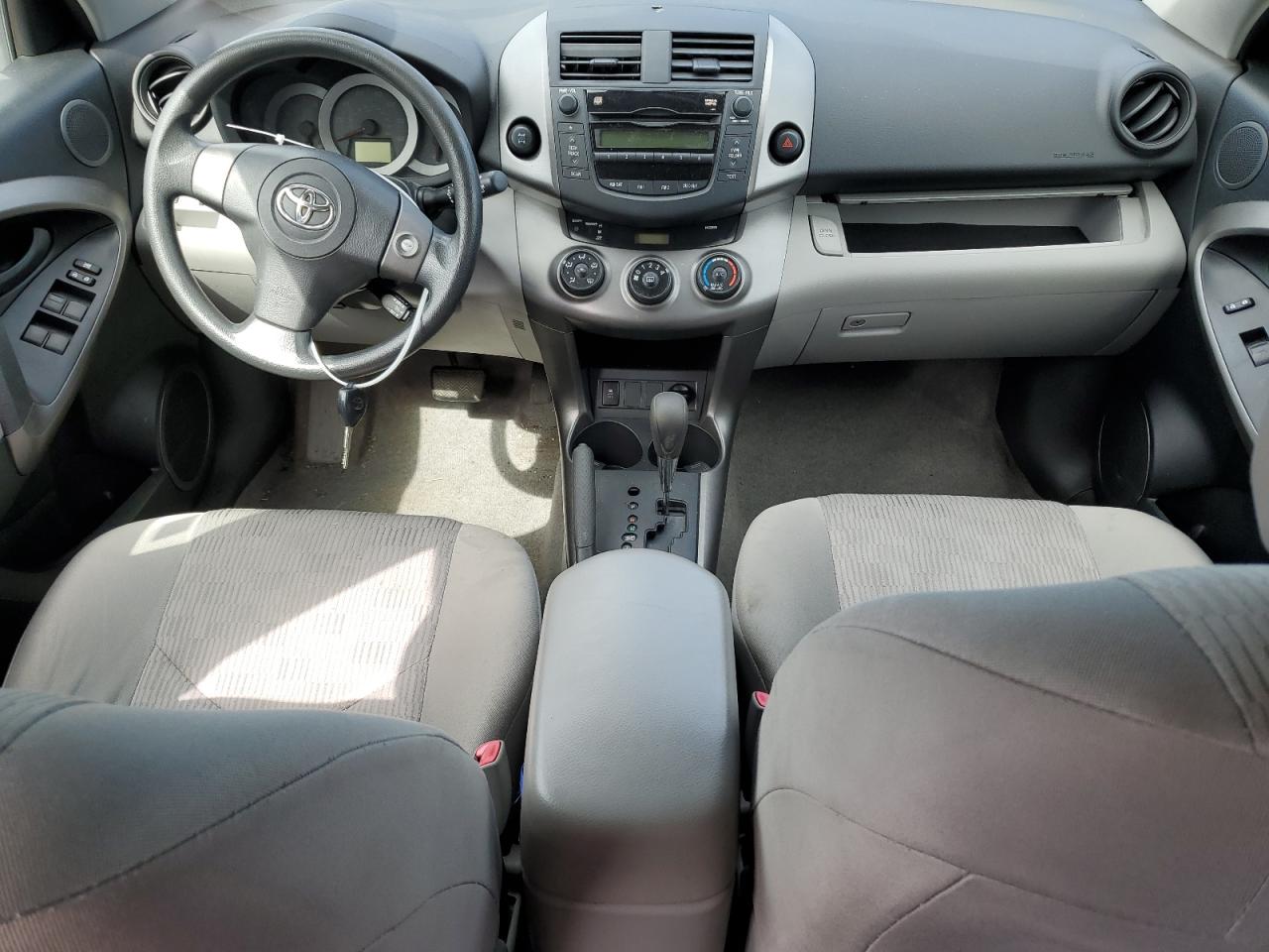 JTMJF4DV9B5041930 2011 Toyota Rav4