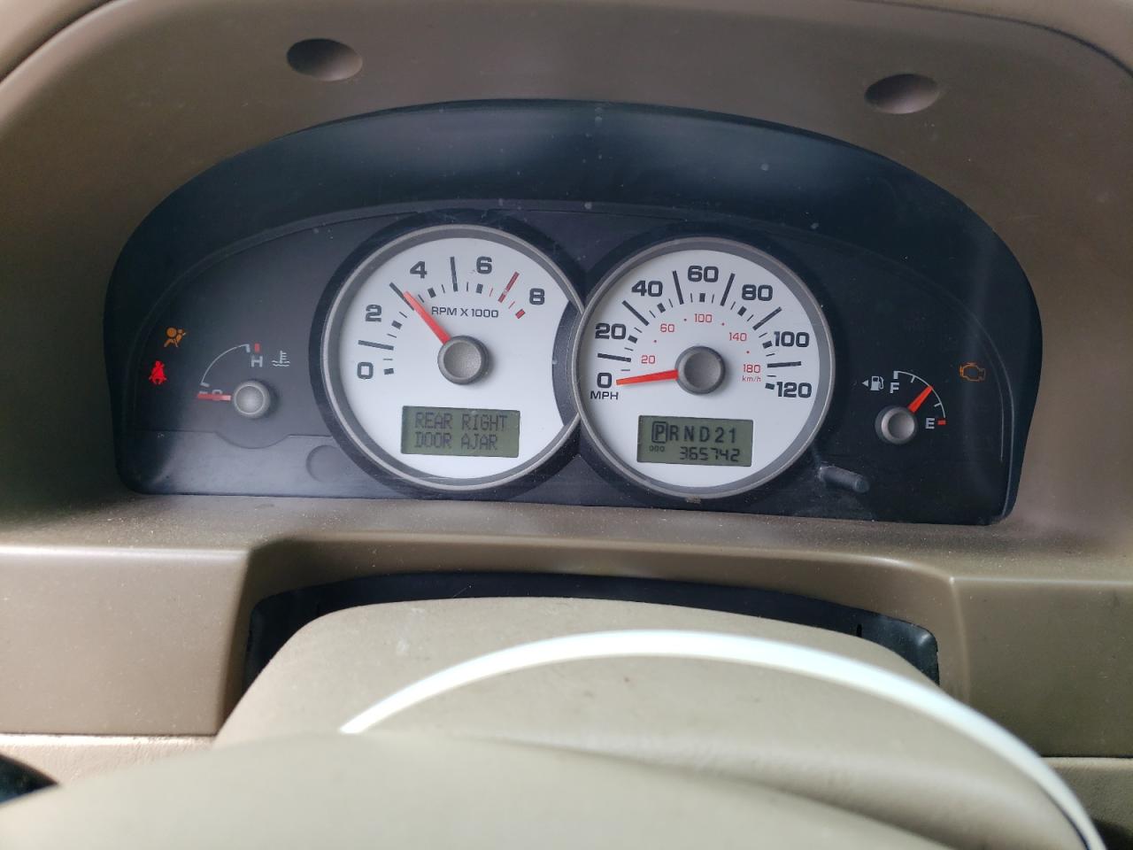 1FMYU04145KA57710 2005 Ford Escape Limited