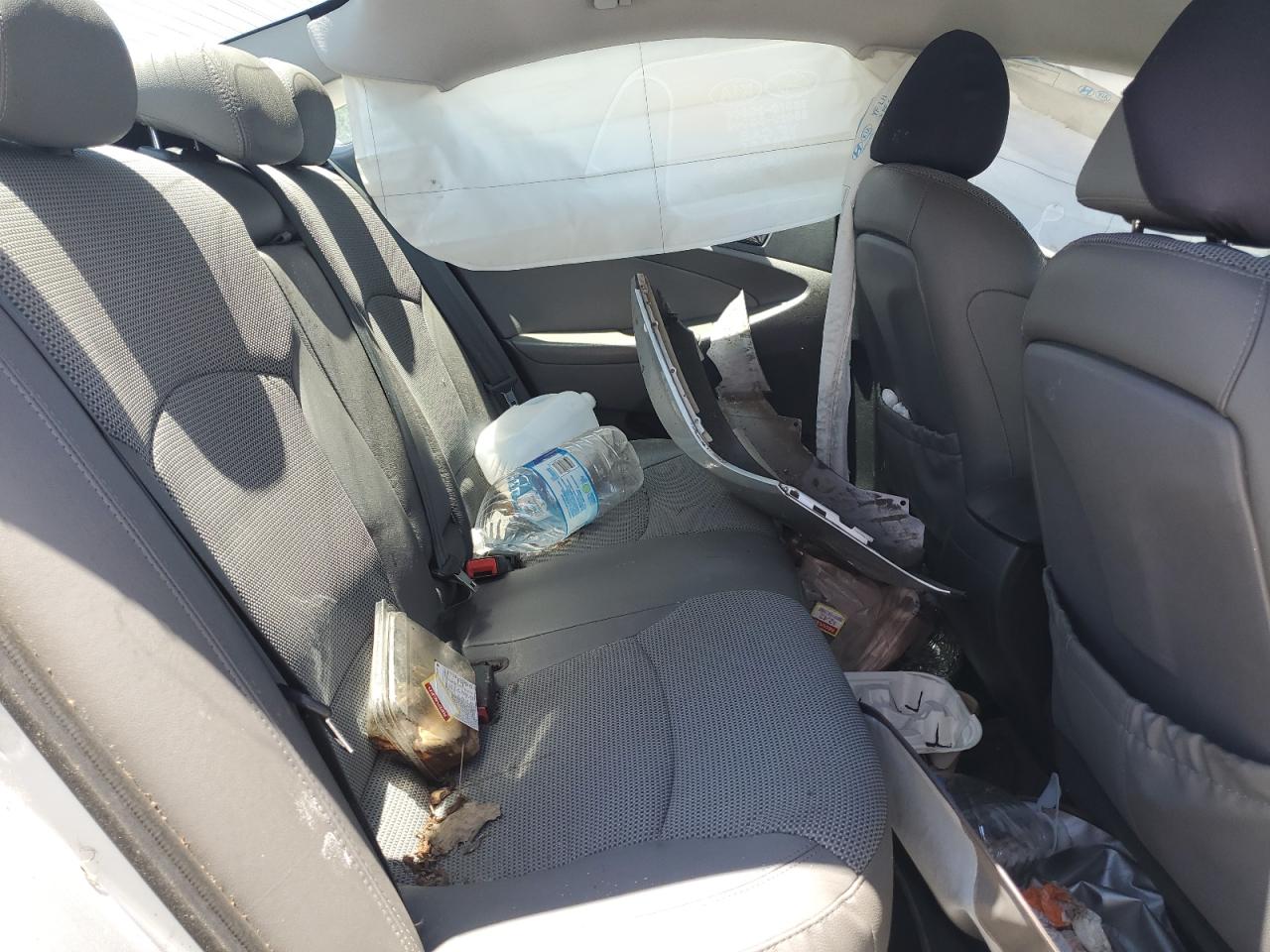 5NPEC4AC9DH786113 2013 Hyundai Sonata Se