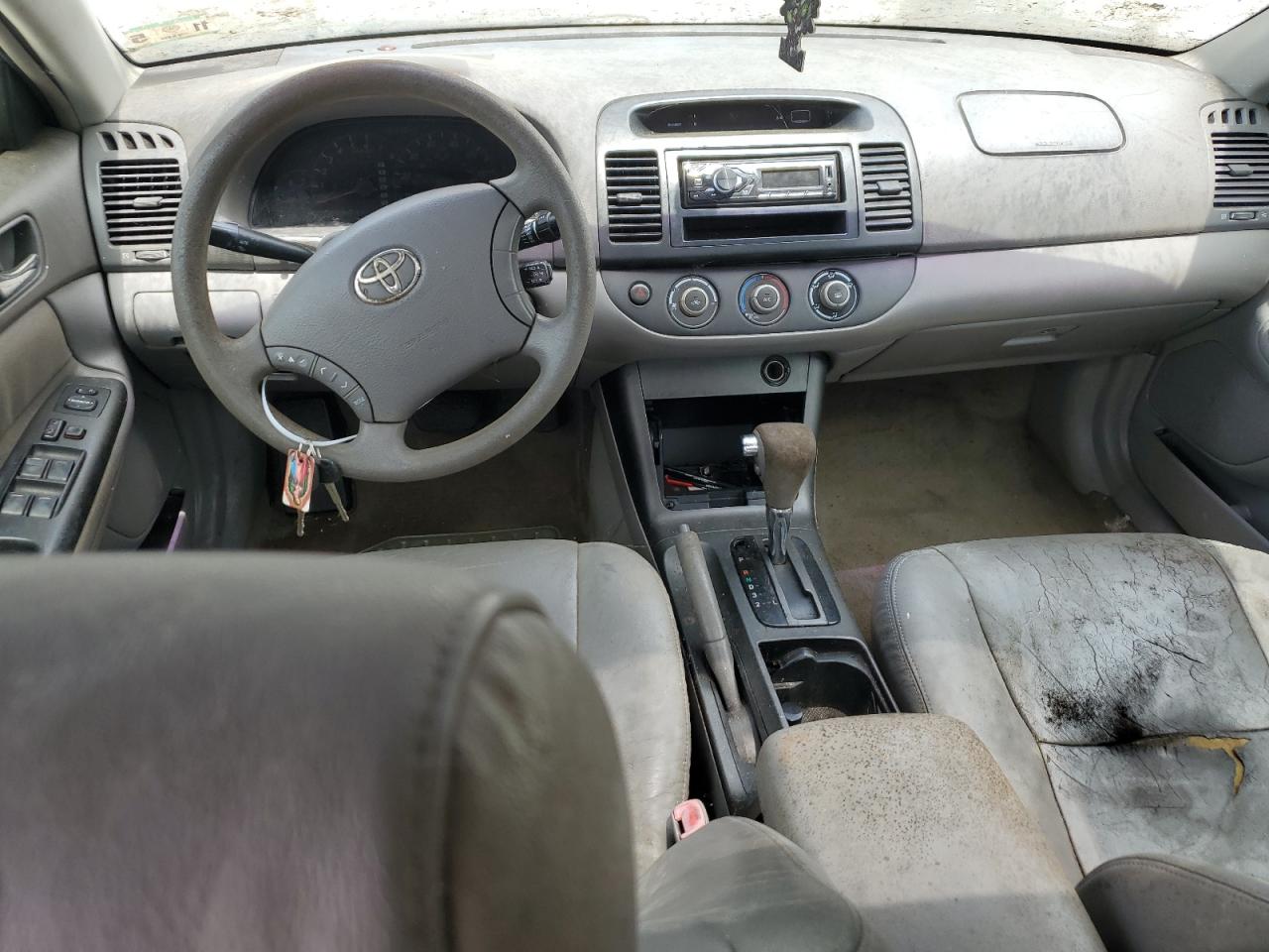 4T1BE30K55U517867 2005 Toyota Camry Le