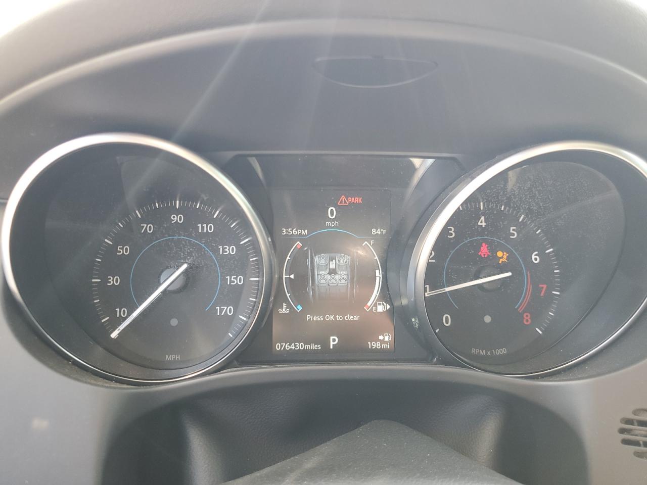 SADCJ2GX2JA203870 2018 Jaguar F-Pace Premium