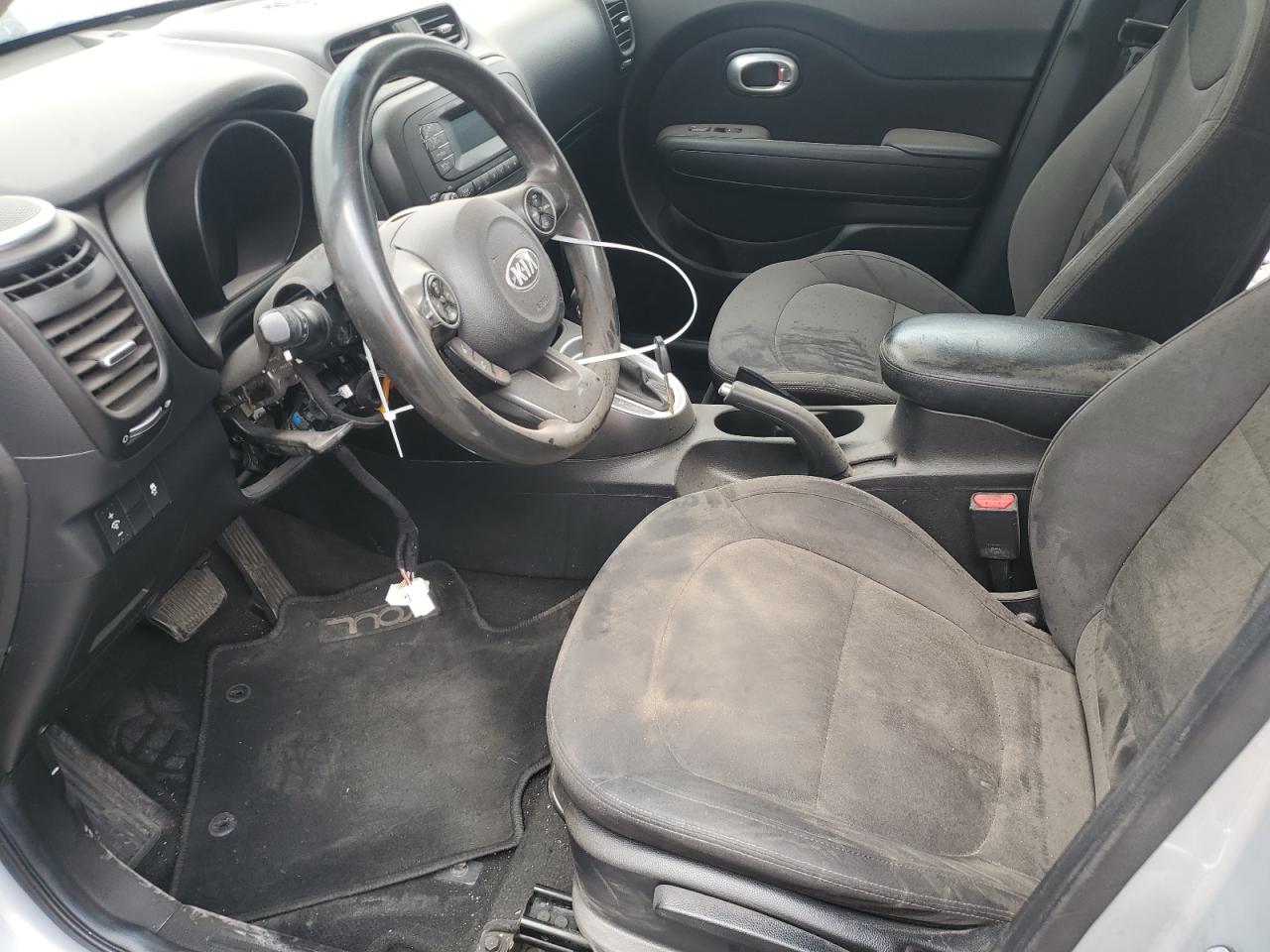 KNDJN2A25G7854839 2016 Kia Soul