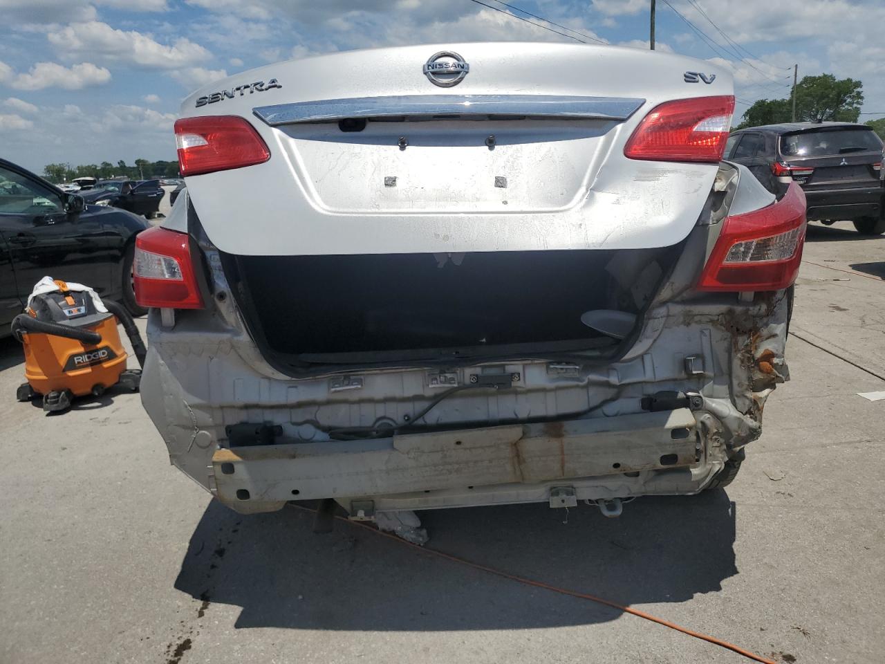 3N1AB7AP4KY223169 2019 Nissan Sentra S