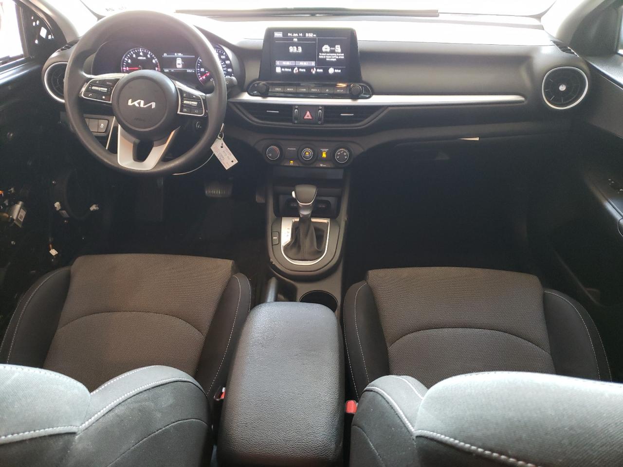 3KPF24AD8NE456646 2022 Kia Forte Fe