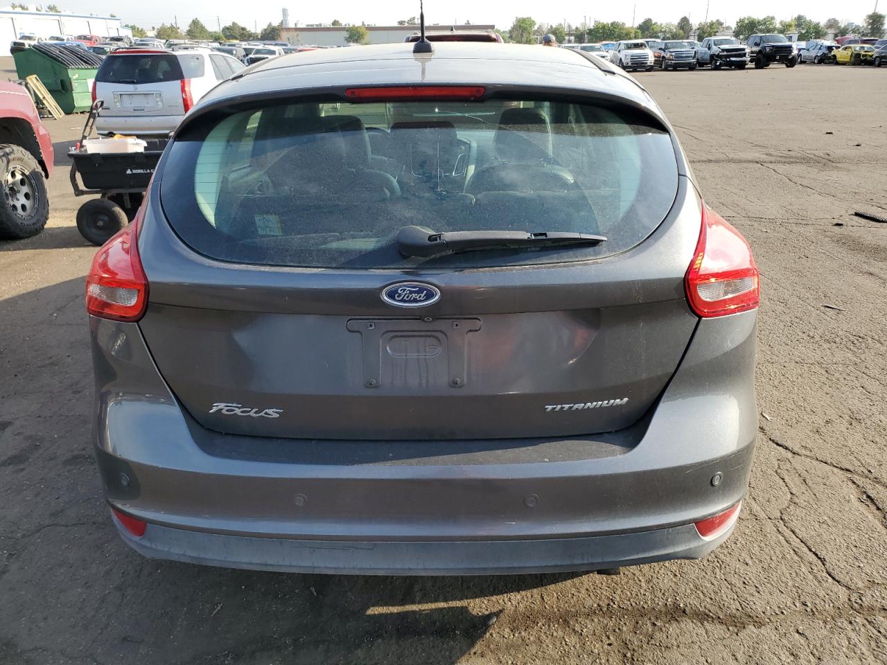 2015 Ford Focus Titanium vin: 1FADP3N24FL358028