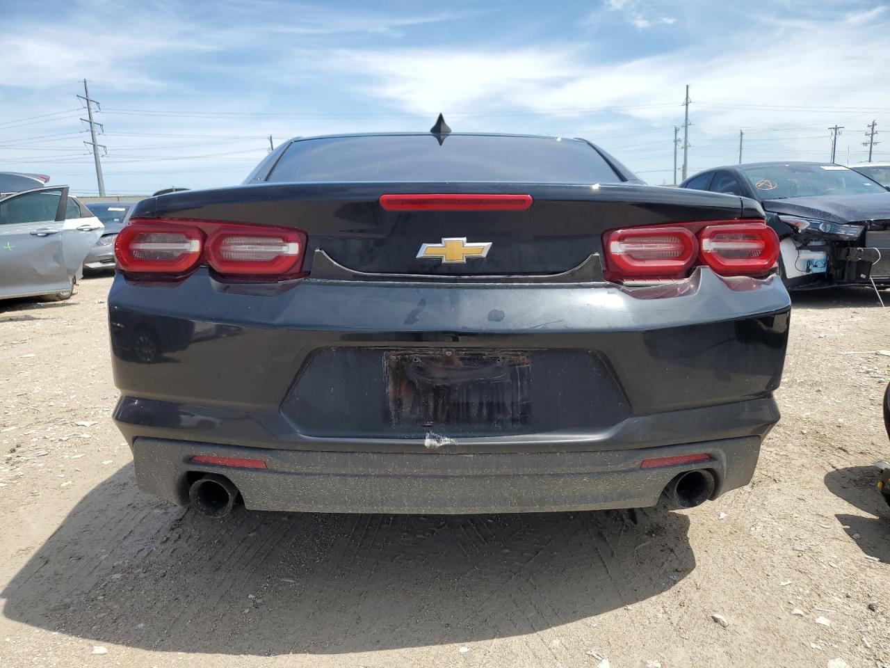 2020 Chevrolet Camaro Ls vin: 1G1FB1RX1L0143756