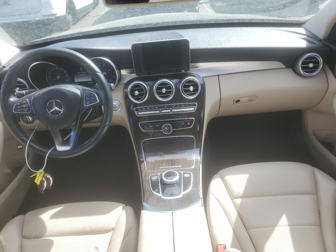 55SWF4JB7HU229383 2017 Mercedes-Benz C 300