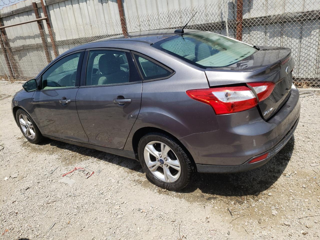 1FADP3F20DL171025 2013 Ford Focus Se