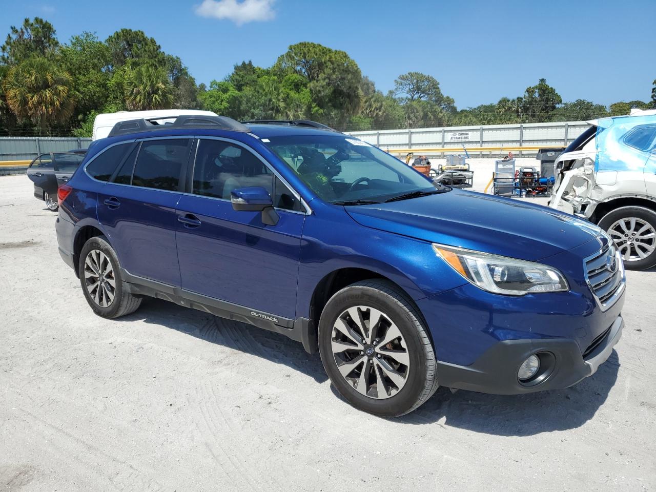 4S4BSANC7H3364482 2017 Subaru Outback 2.5I Limited