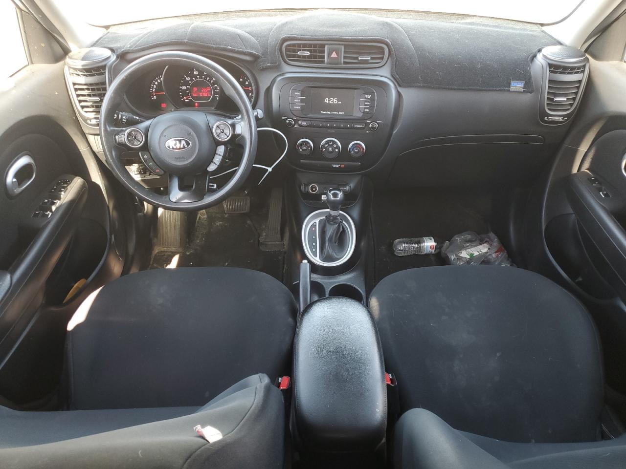 KNDJN2A24J7534225 2018 Kia Soul