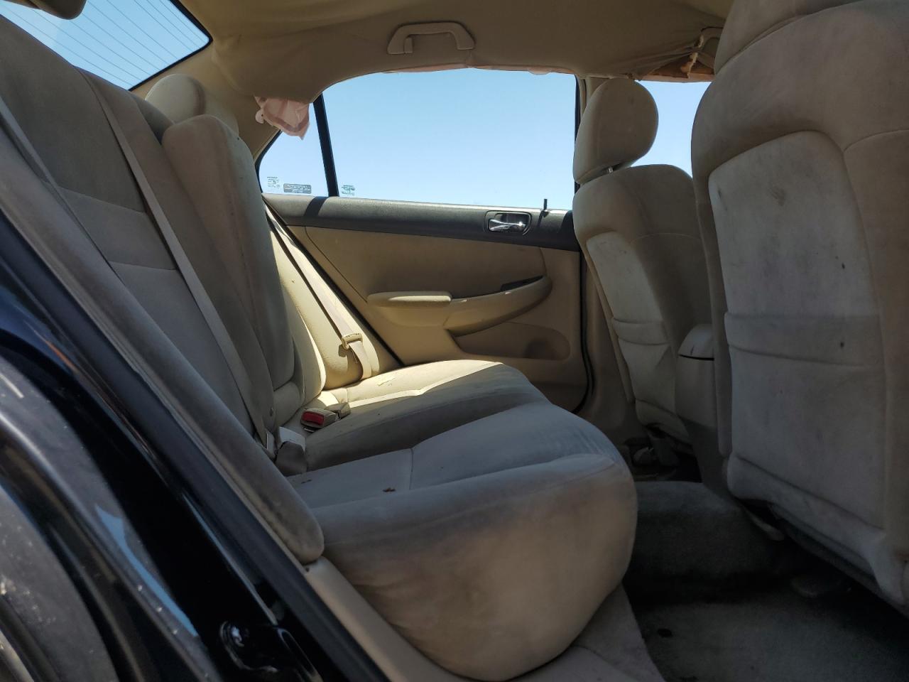 1HGCM564X5A186738 2005 Honda Accord Lx