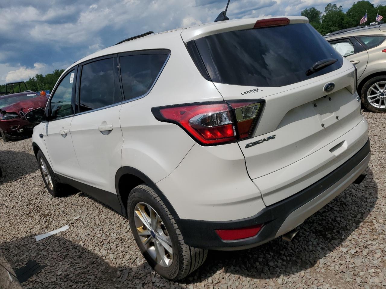 1FMCU9HD5JUA14785 2018 Ford Escape Sel