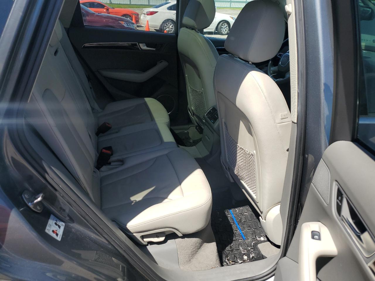 WA1LFAFP2CA042698 2012 Audi Q5 Premium Plus