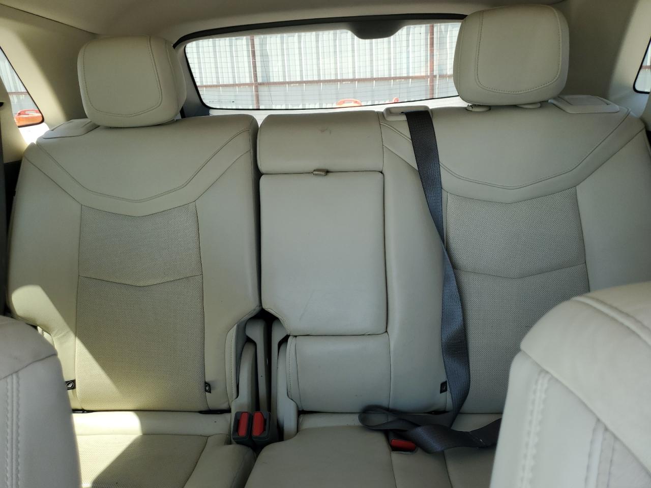 1GYKNCRS7LZ138127 2020 Cadillac Xt5 Premium Luxury