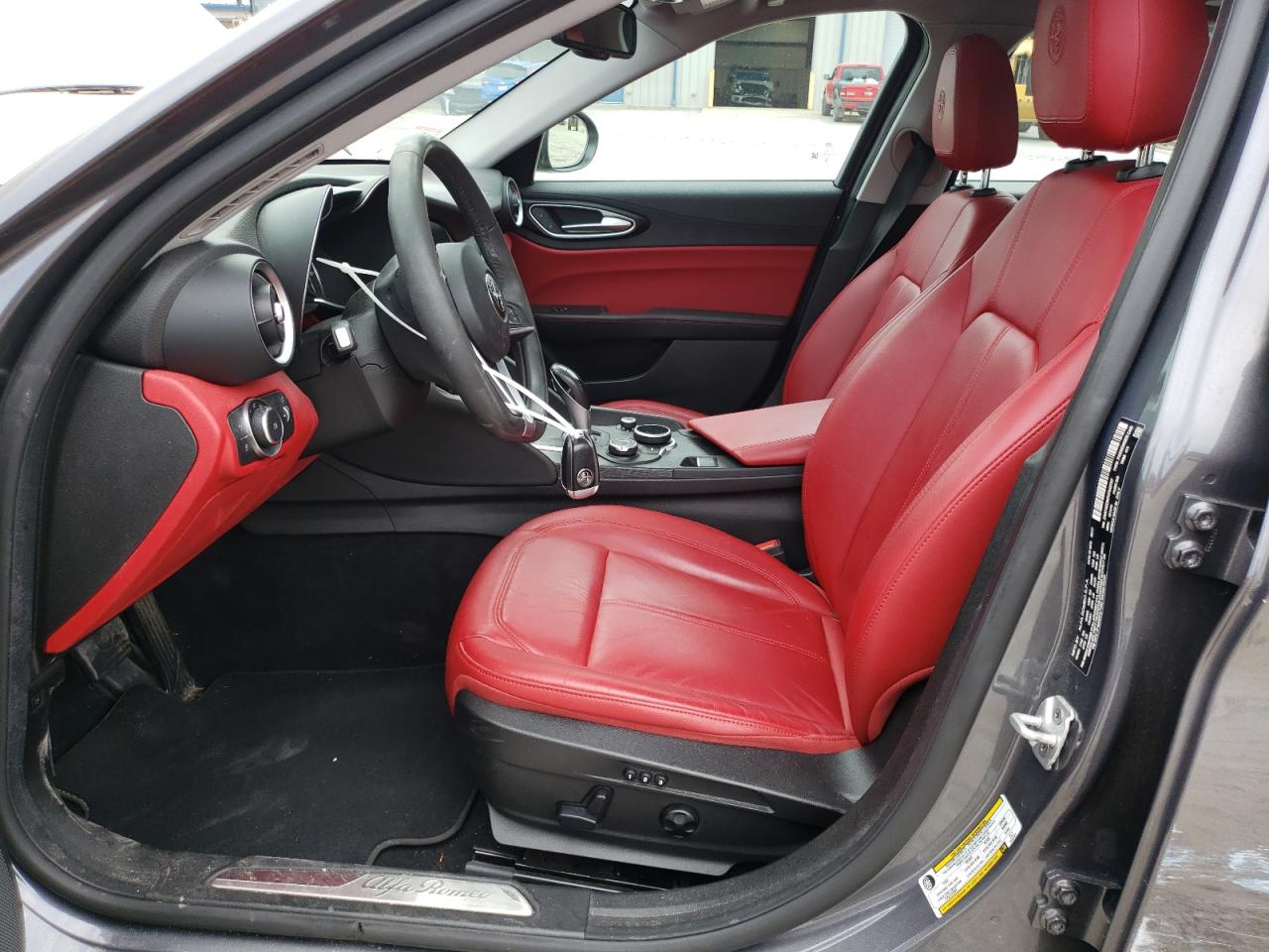 ZARFAEDN7H7540707 2017 Alfa Romeo Giulia Q4