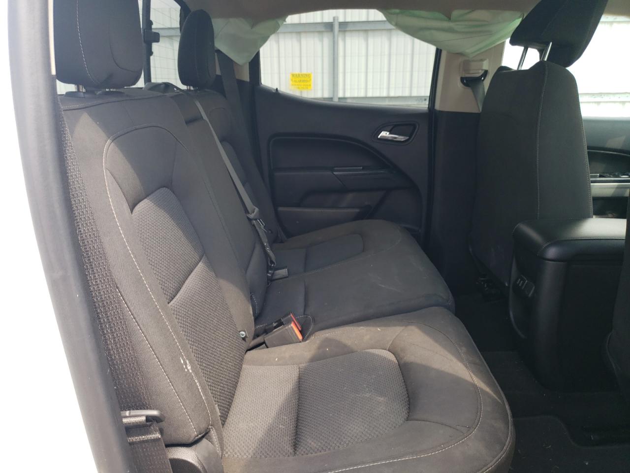 1GCGSCEN9J1221381 2018 Chevrolet Colorado Lt