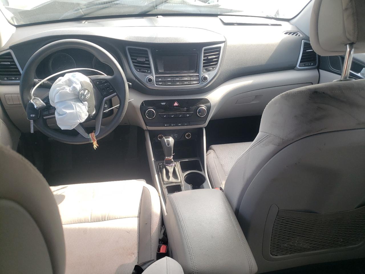 KM8J33A42GU045485 2016 Hyundai Tucson Limited