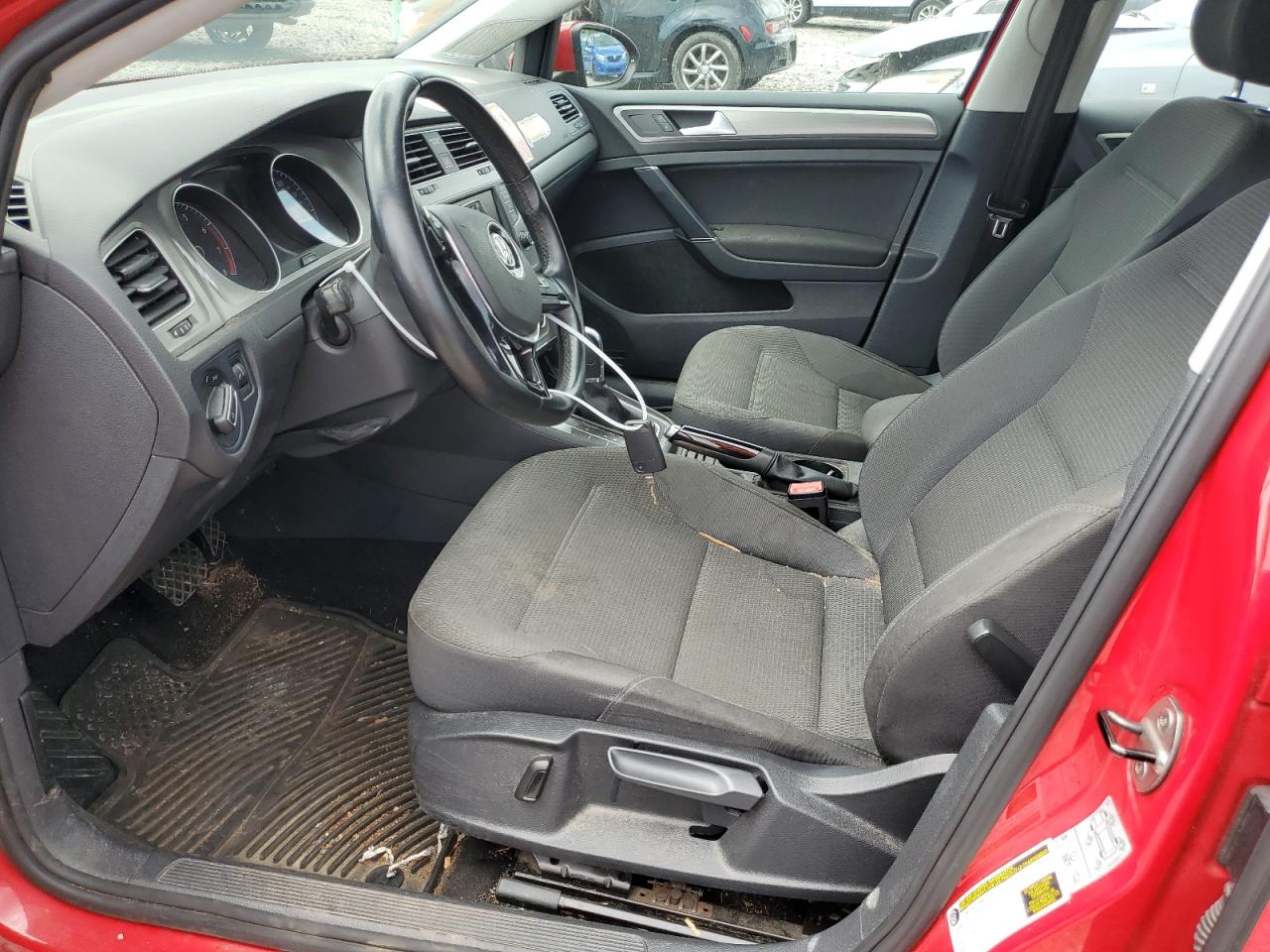 3VWC17AU9GM507648 2016 Volkswagen Golf Sportwagen S