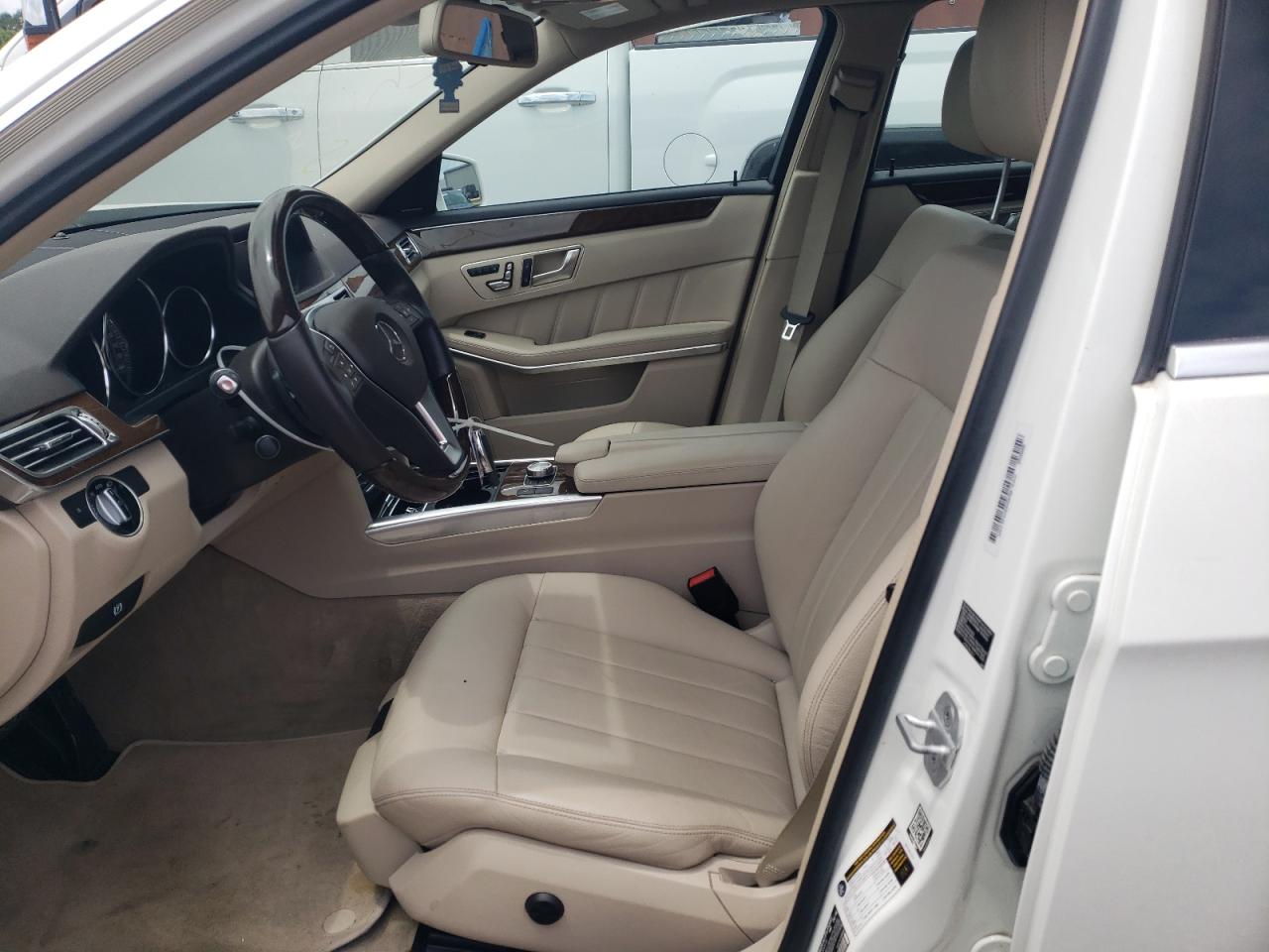 WDDHF5KB6EB019196 2014 Mercedes-Benz E 350