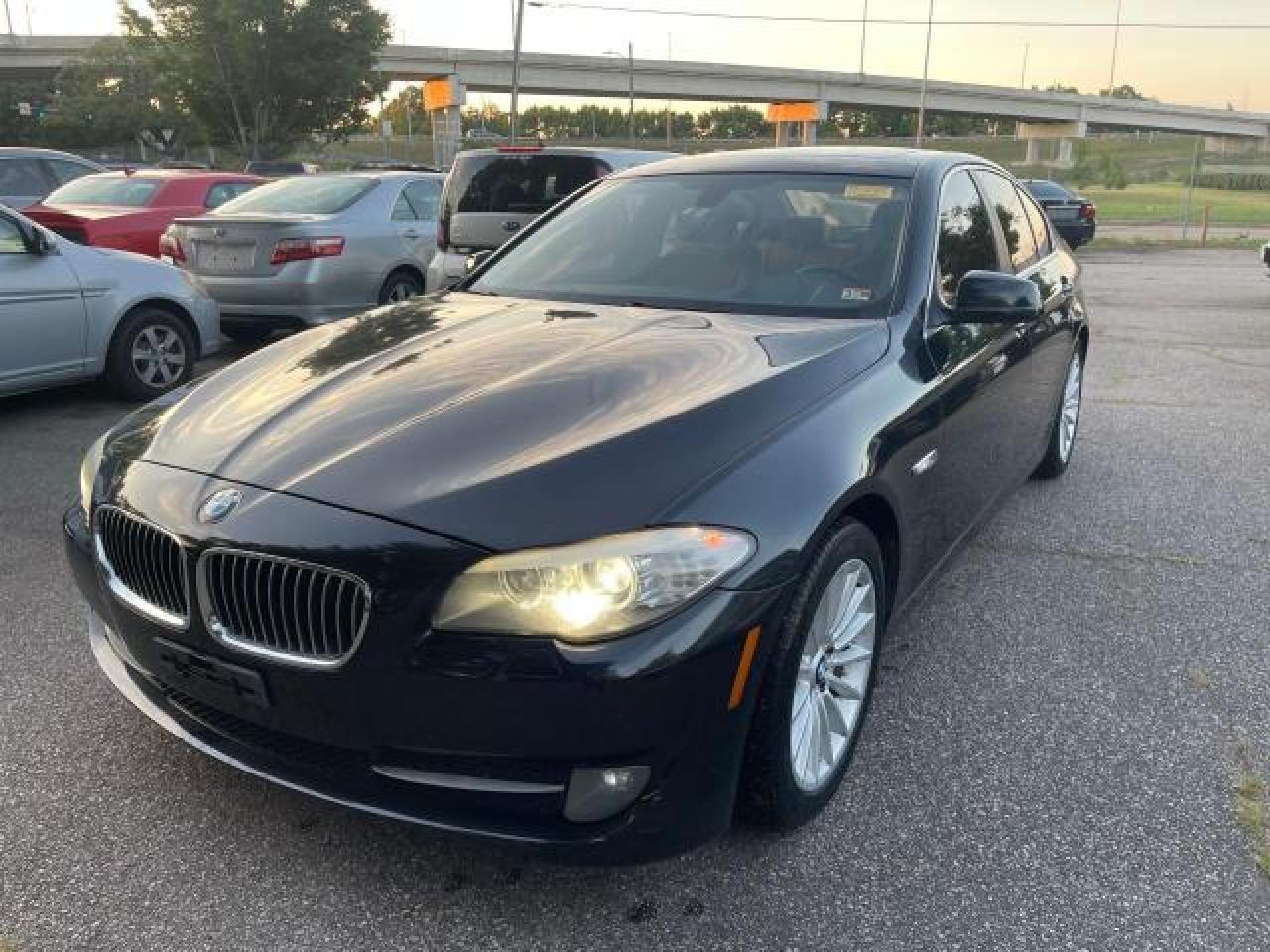 2013 BMW 535 Xi vin: WBAFU7C56DDU66560