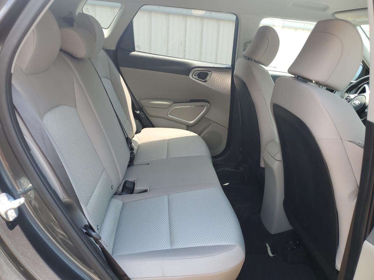 KNDJ23AU4M7787646 2021 Kia Soul Lx