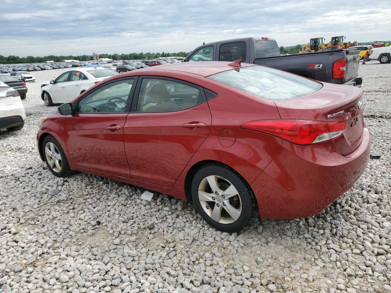 2012 Hyundai Elantra Gls vin: KMHDH4AE2CU310736