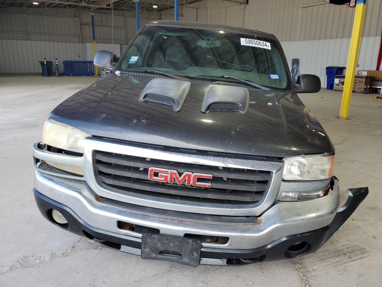 2GTEC13T551343214 2005 GMC New Sierra C1500