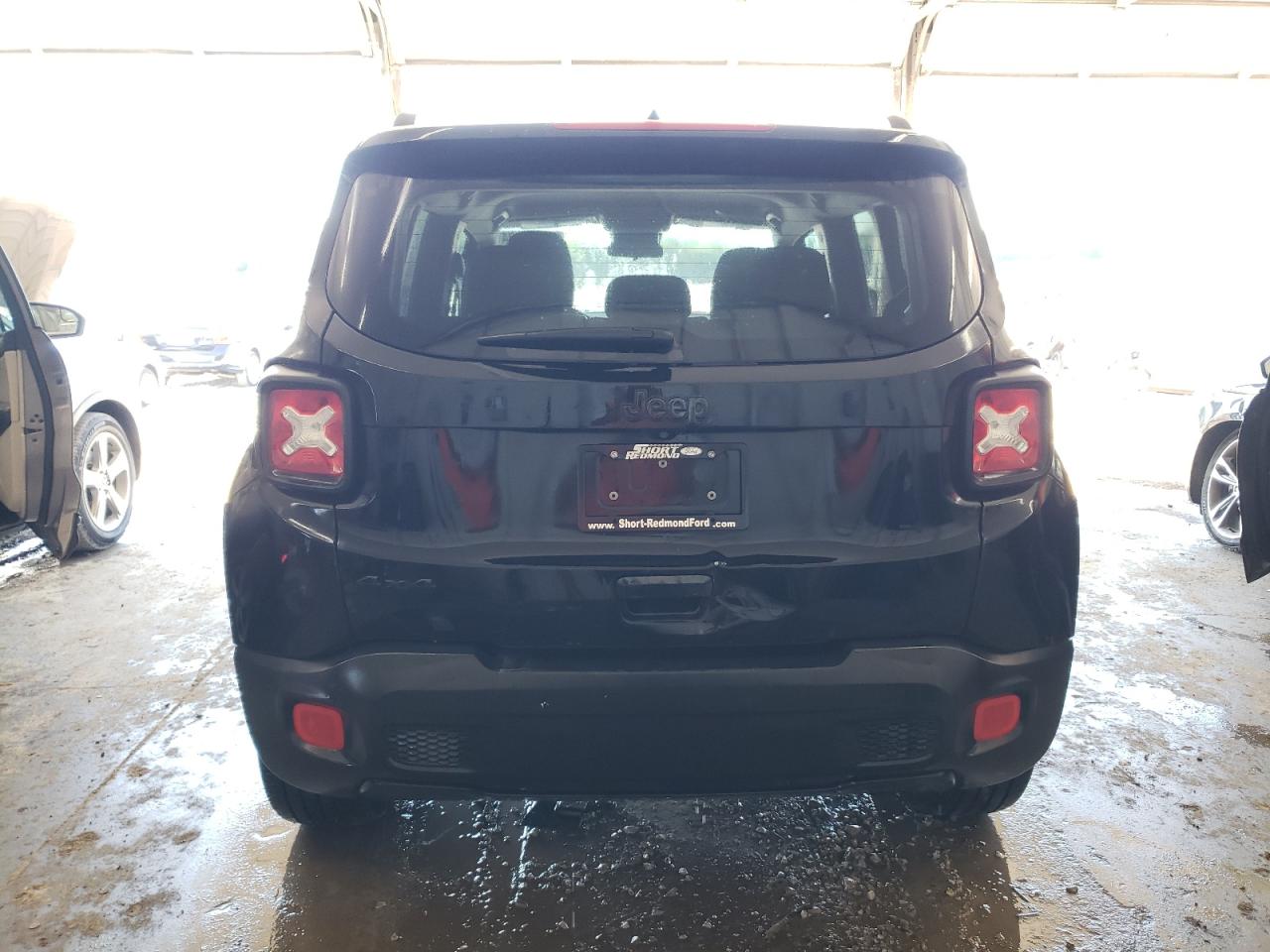 ZACCJBAB9JPH26392 2018 Jeep Renegade Sport