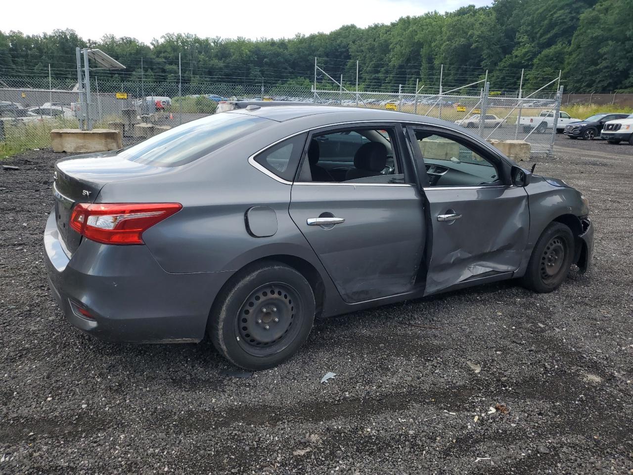 2017 Nissan Sentra S vin: 3N1AB7AP9HL693137