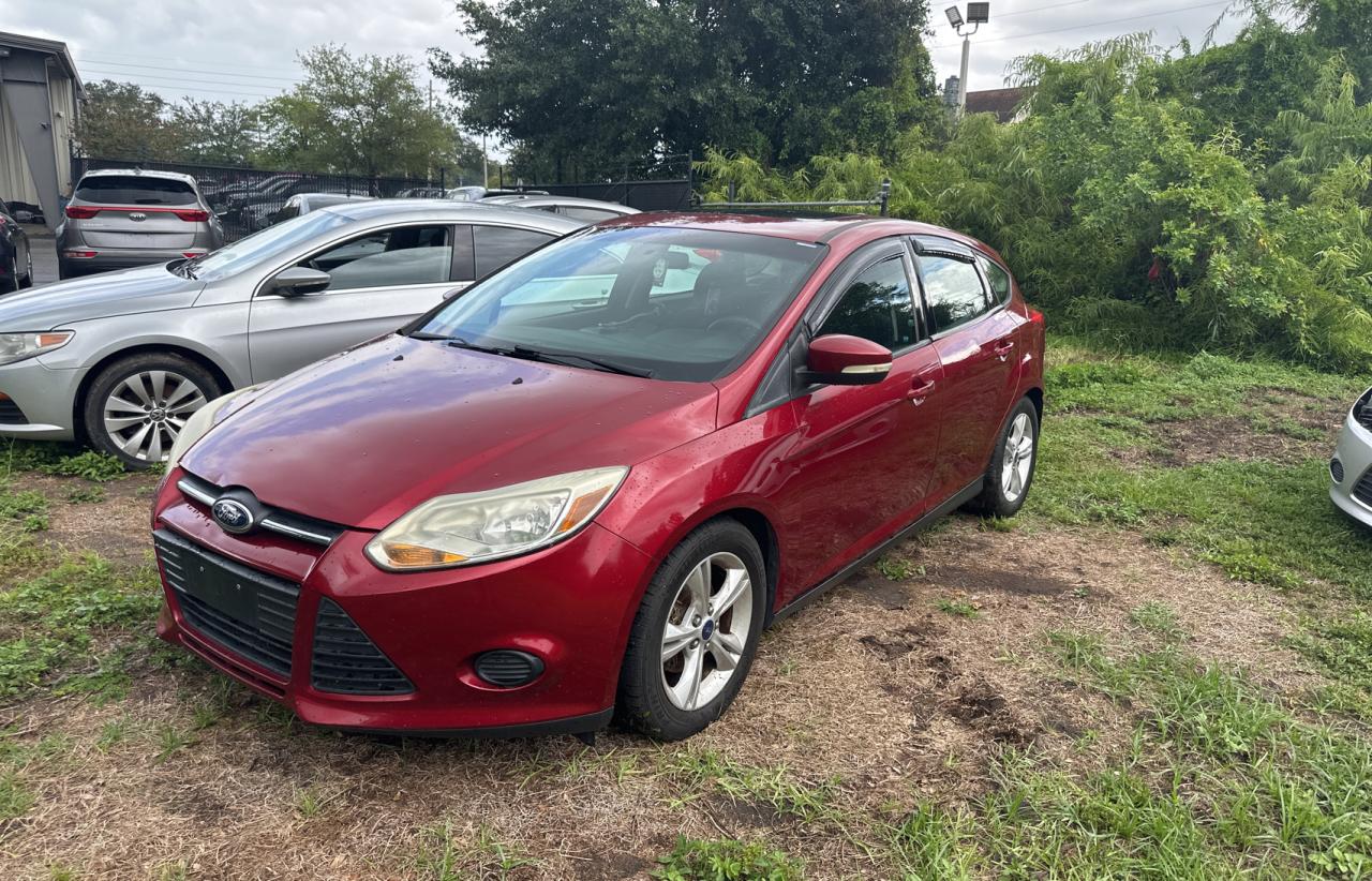 2014 Ford Focus Se vin: 1FADP3K27EL402929