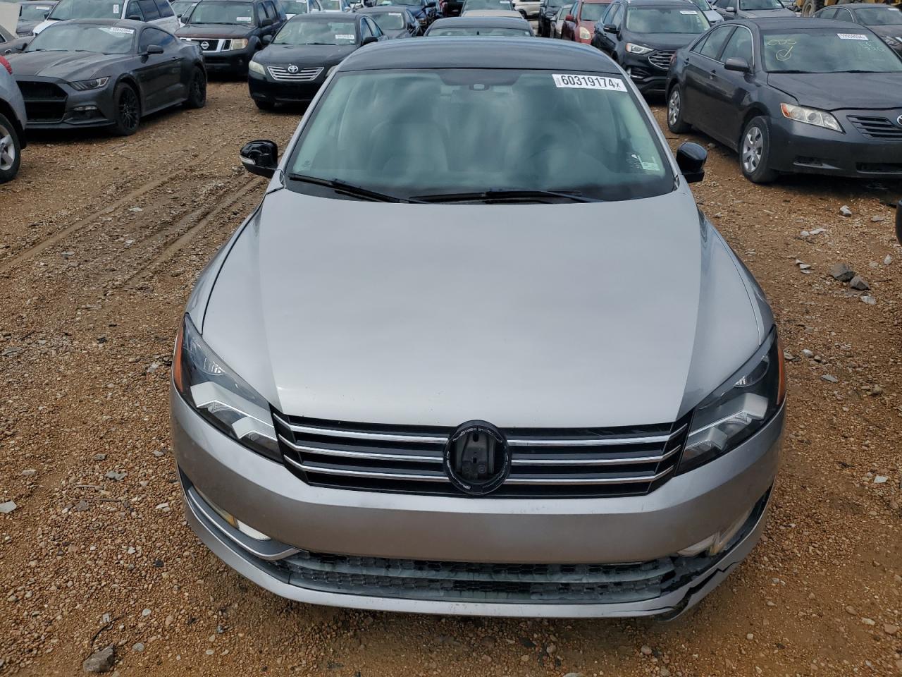 2014 Volkswagen Passat Se vin: 1VWBT7A34EC098714