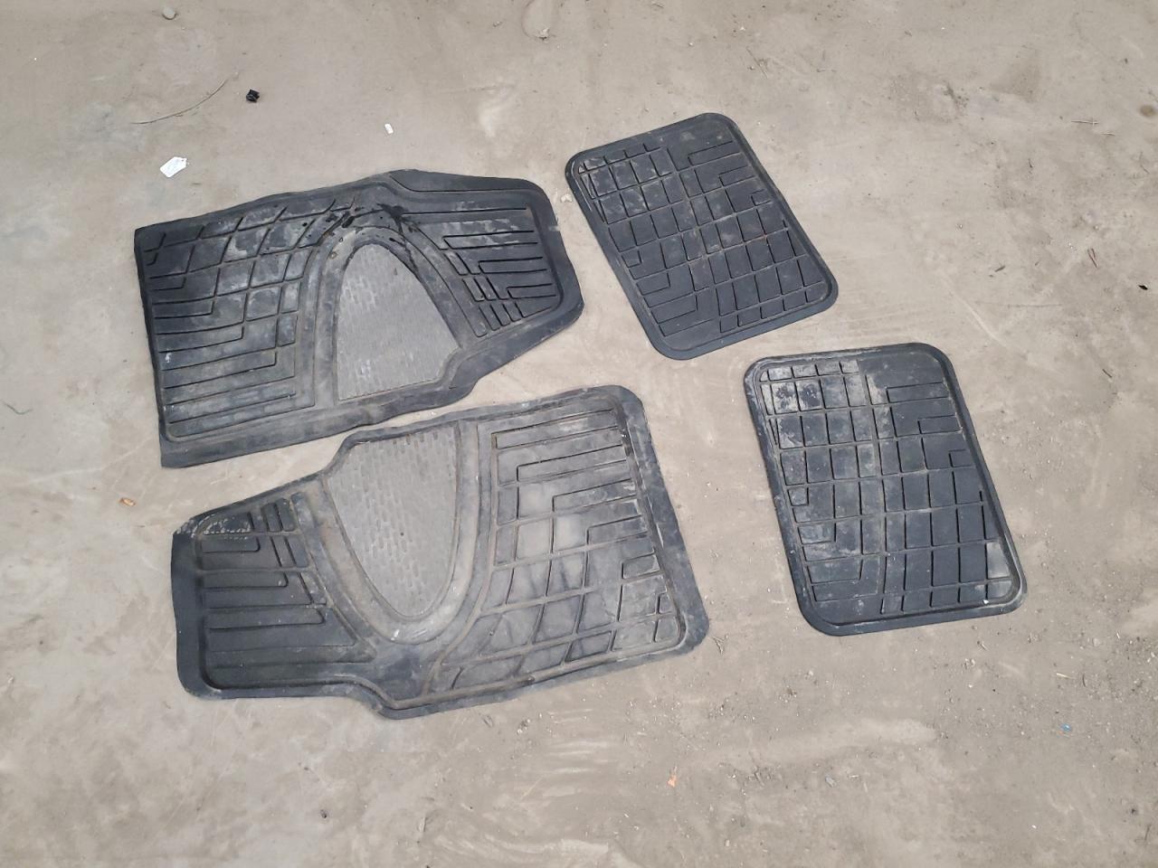 1FAHP2EW4BG180770 2011 Ford Taurus Sel