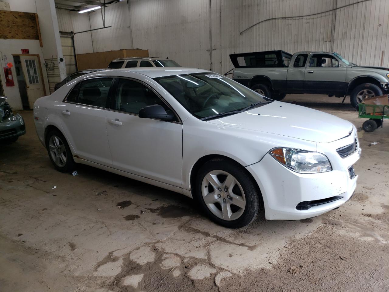 1G1ZB5EBXAF290683 2010 Chevrolet Malibu Ls