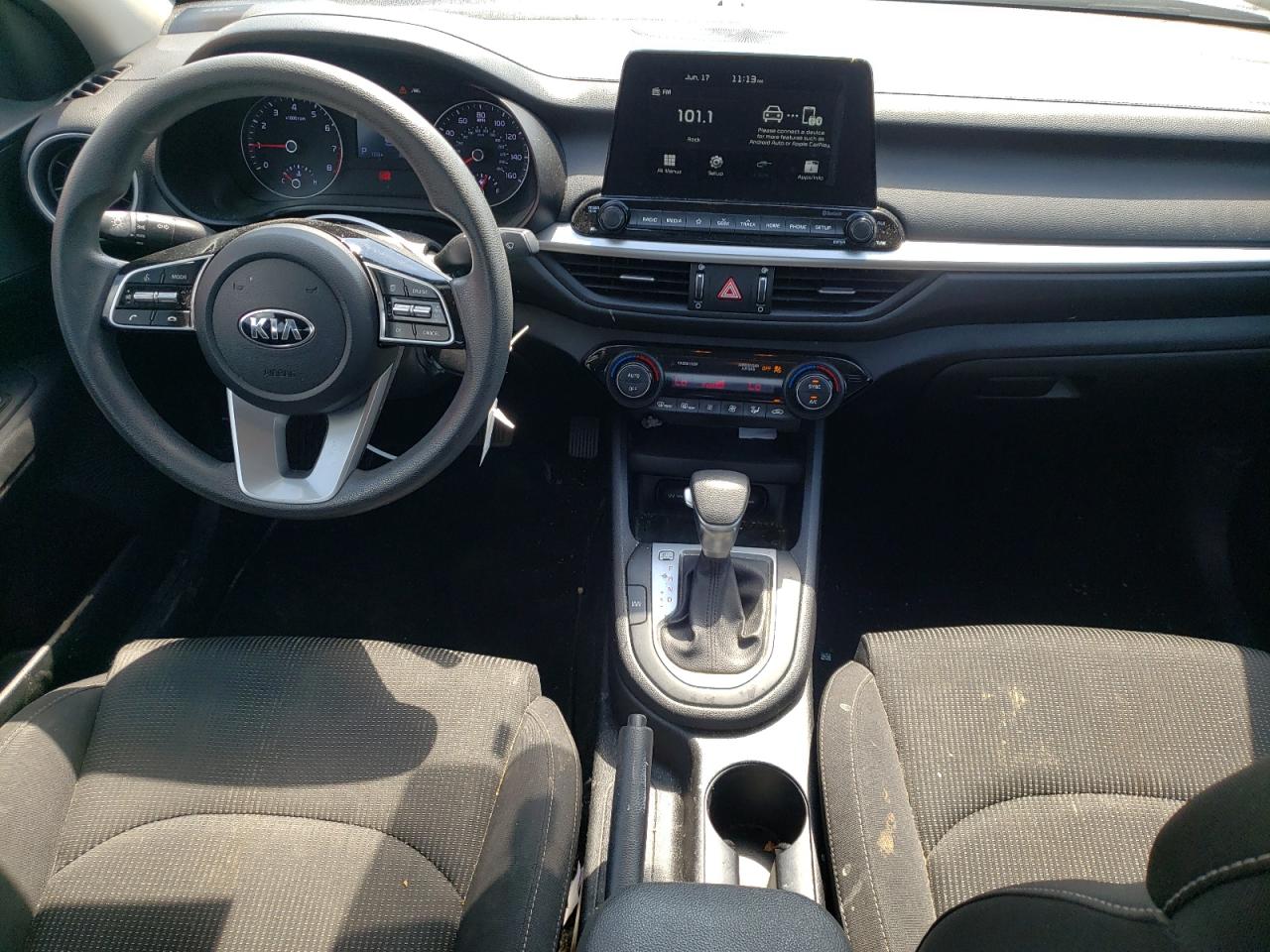 3KPF24AD5KE013530 2019 Kia Forte Fe