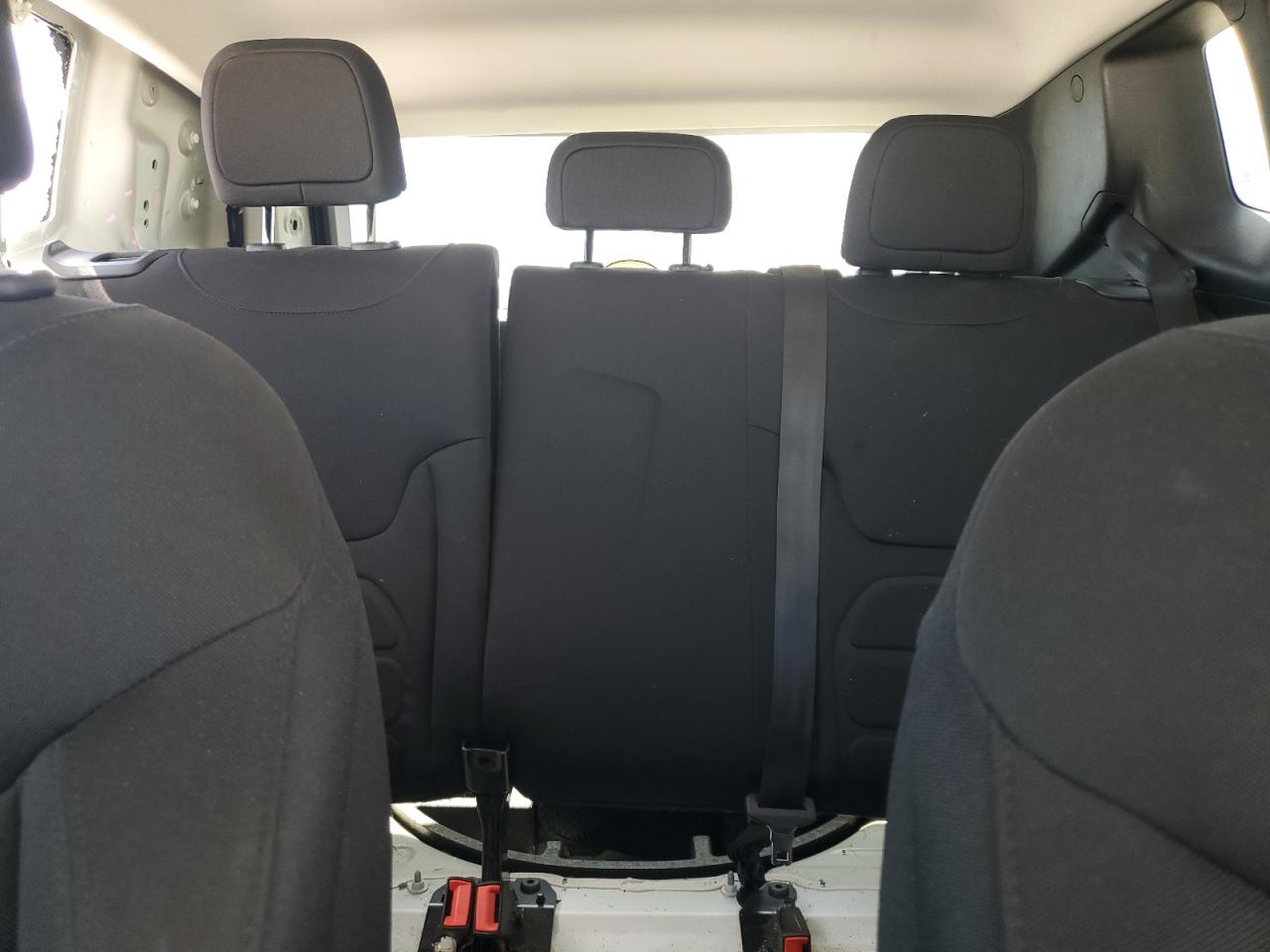 ZACCJABB8JPH57870 2018 Jeep Renegade Latitude