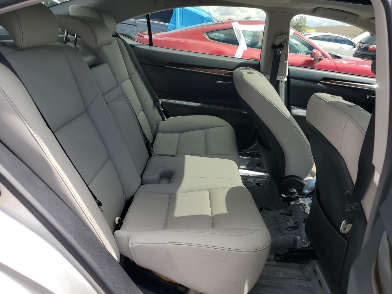 JTHBK1GG9D2040341 2013 Lexus Es 350
