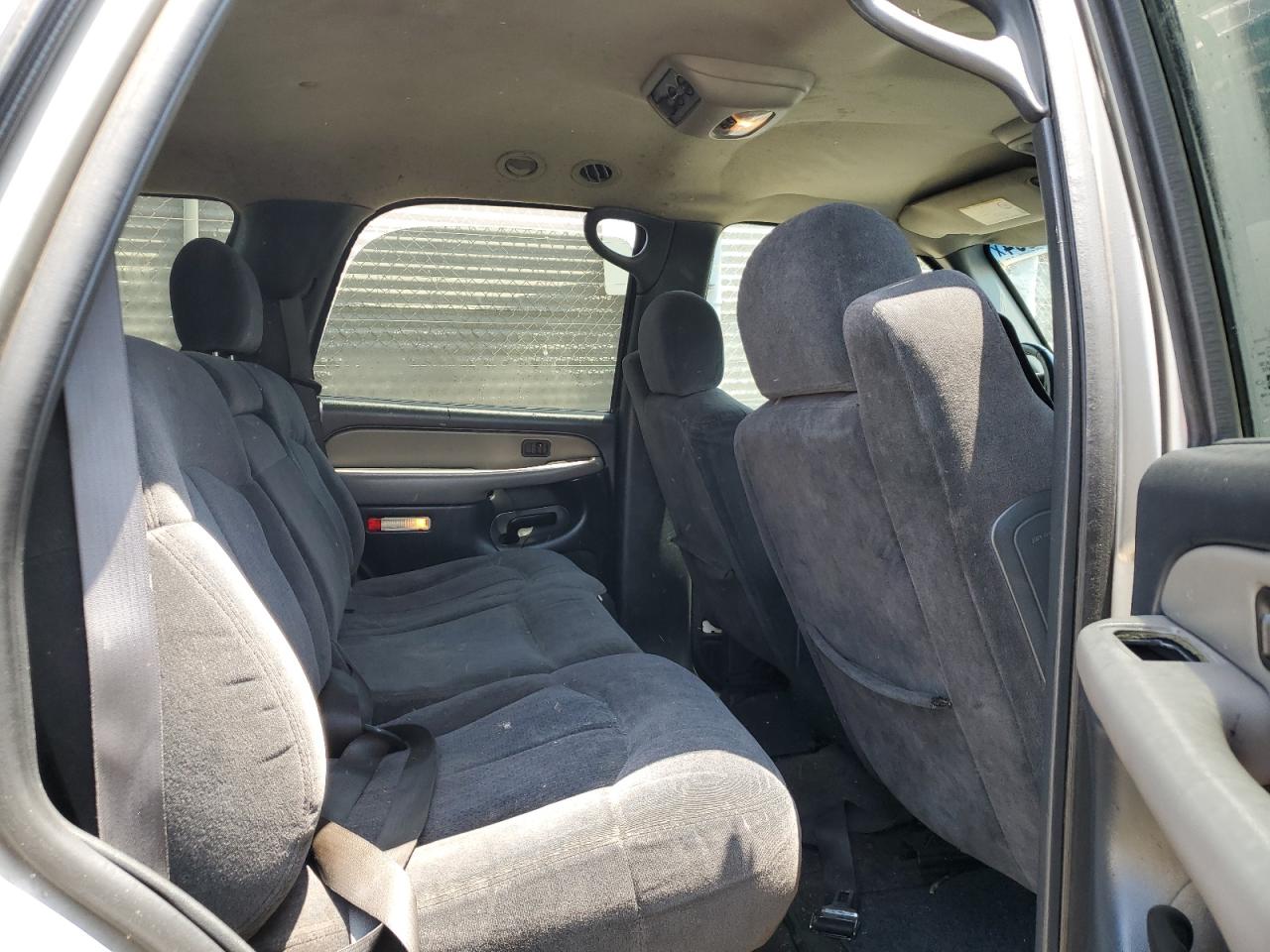 1GNEC13T72R129562 2002 Chevrolet Tahoe C1500