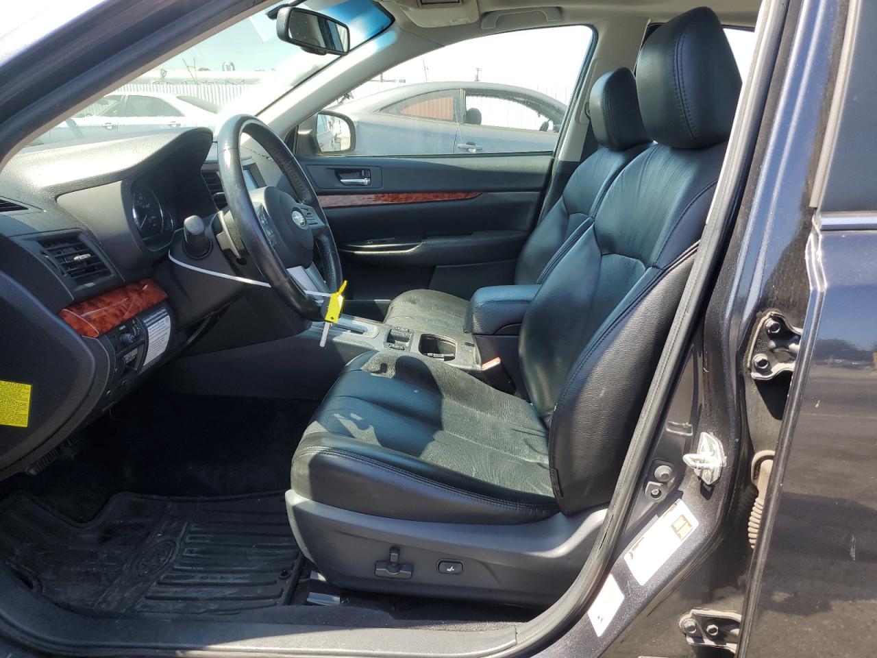 4S3BMBL69A3245873 2010 Subaru Legacy 2.5I Limited