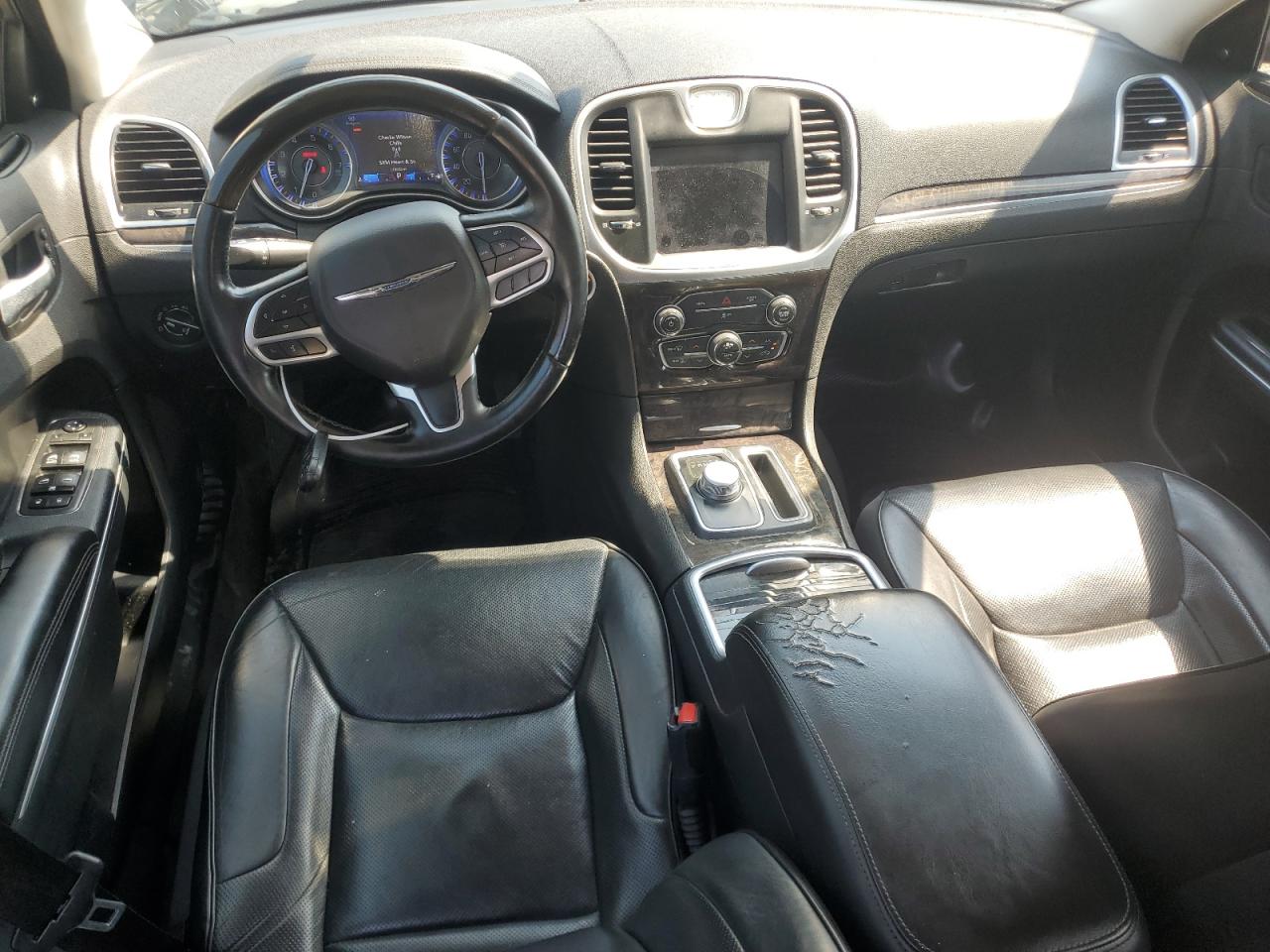 2C3CCAKG9JH160531 2018 Chrysler 300 Limited