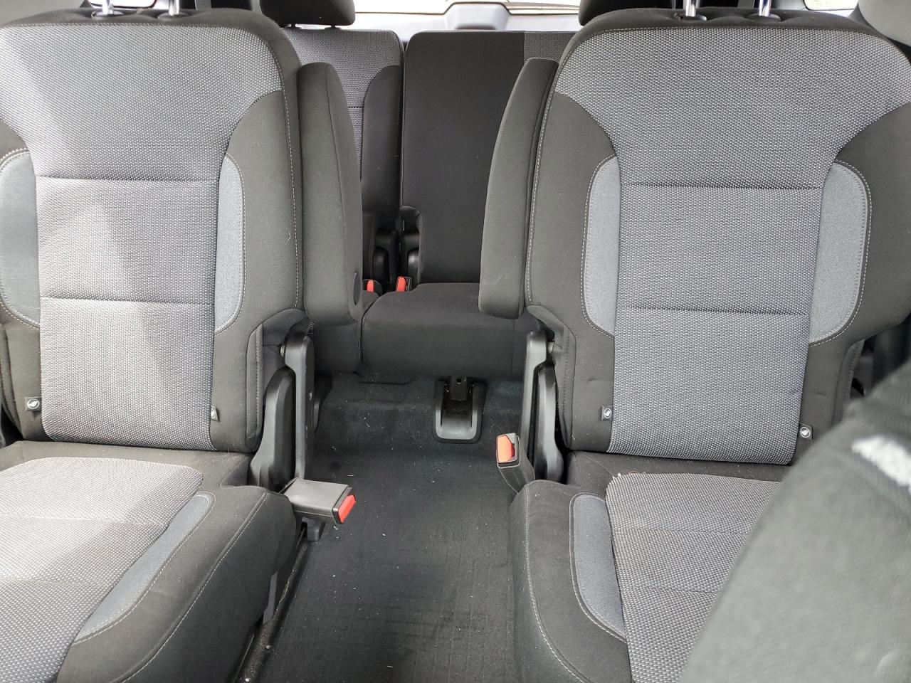 1GNERGKW3LJ325186 2020 Chevrolet Traverse Lt